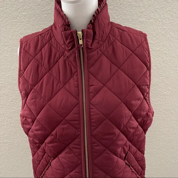 J Crew Ruffle Dark Red Wine Bergundy Quilted Puffer Vest Jacket Medium NEW - Picture 5 of 11